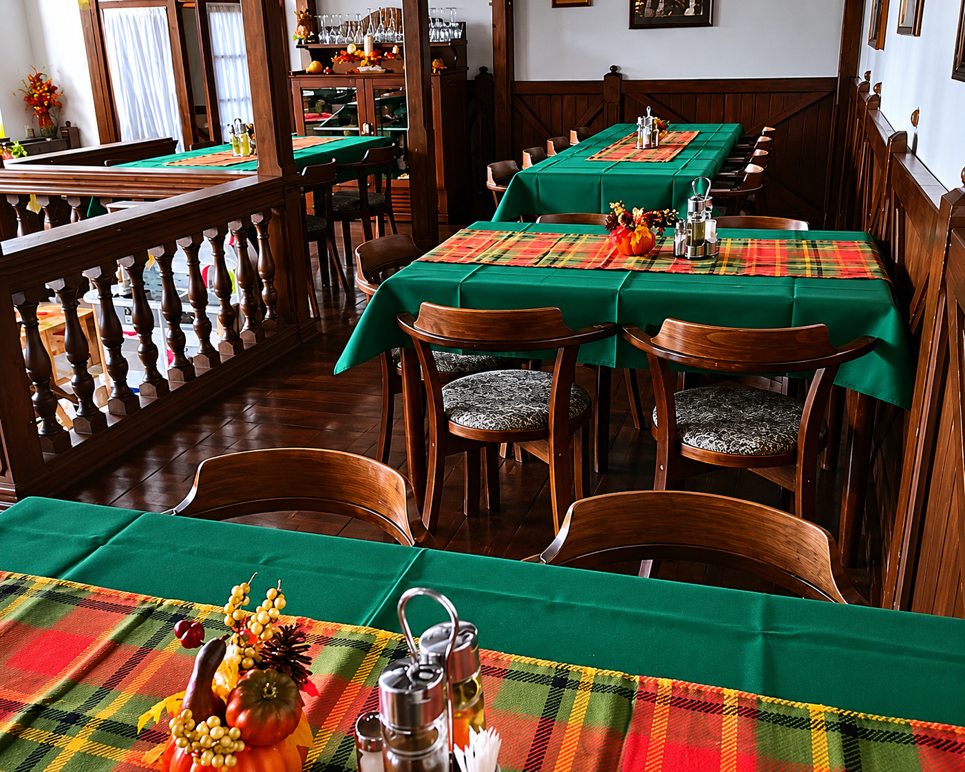 saloon restaruant utulny interier prevadzky